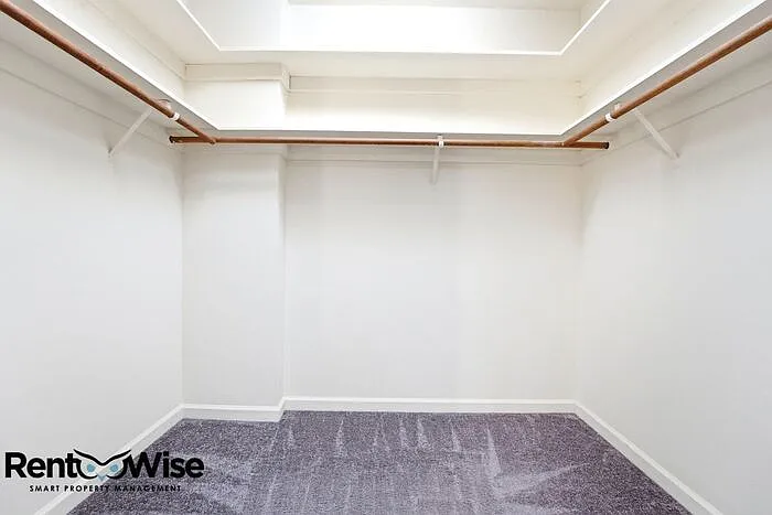 555 Laurel Ave #303 — Photo 48