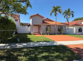 14956 SW 39th St, Miami, FL 33185