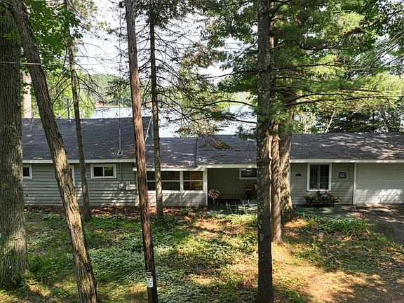3rd image of 1550 N Gunlock Lake Rd