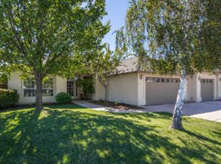 3279 Misty Glen Dr, Redding, CA 96001