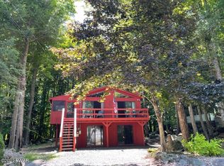 40 Thornwood Ter, Lake Ariel, PA 18436