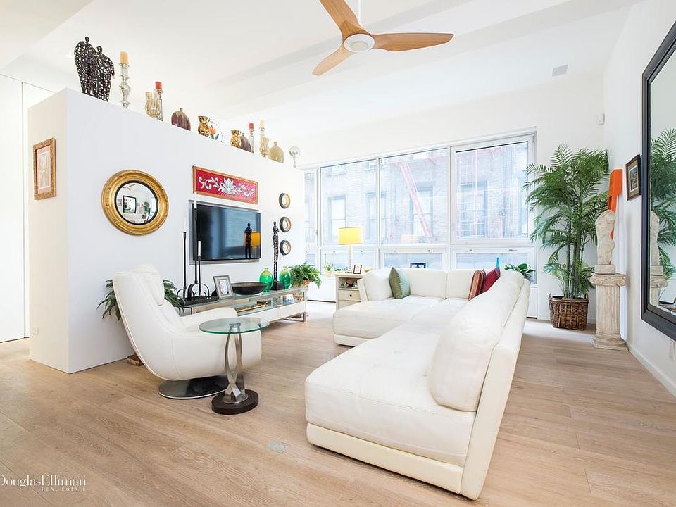 1st image of 415 W 55th St APT 2D