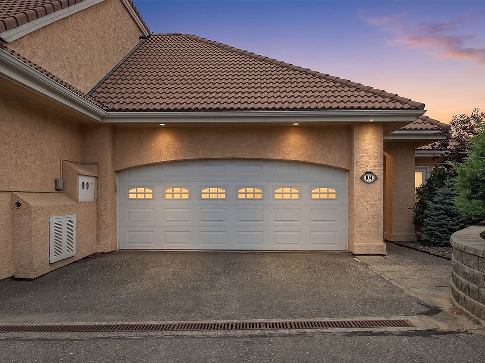 1st image of 45 Hudsons Bay Trl #104