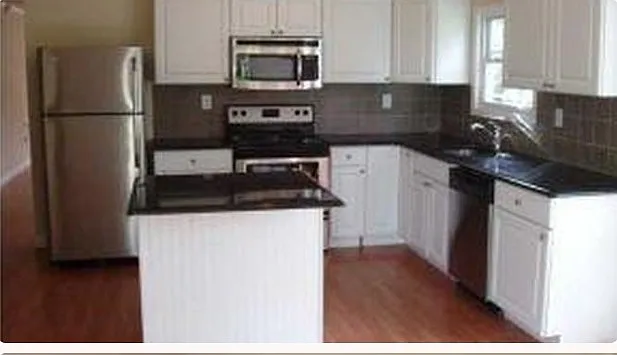 2 bed, 1232 sqft, $2,350 — Photo 2