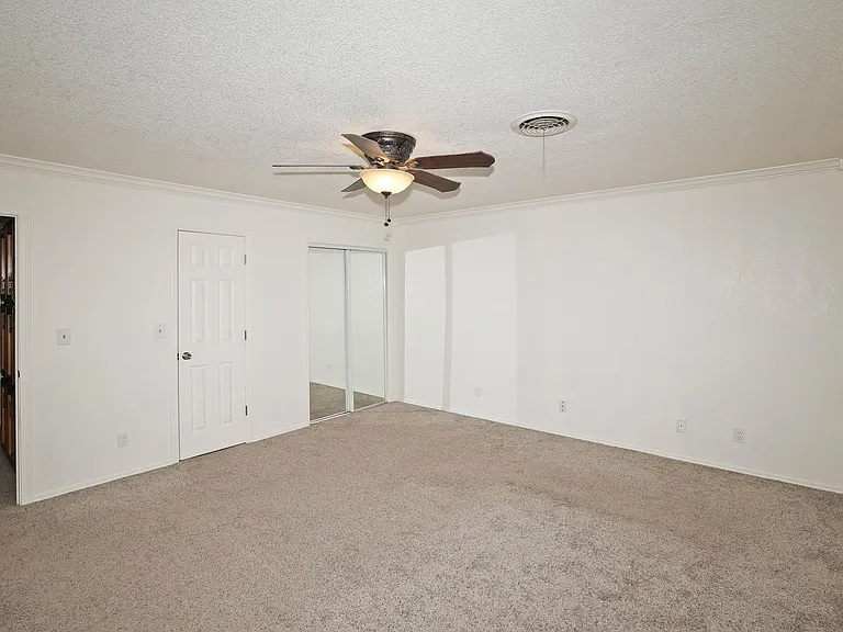 7902 Gerald Dr — Photo 19