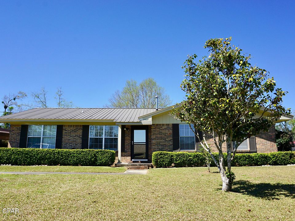 1st image of 2937 Wildwood Cir