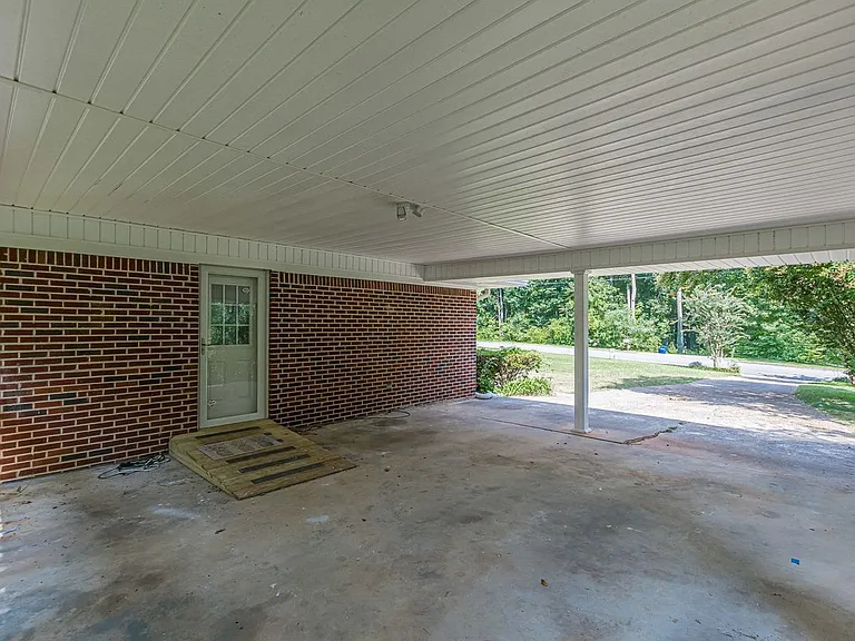 3920 Cliftondale Pl — Photo 37