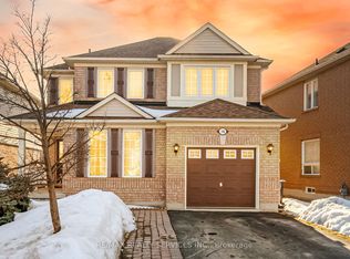 16 Mortimer Dr, Brampton, ON L7A 3N1