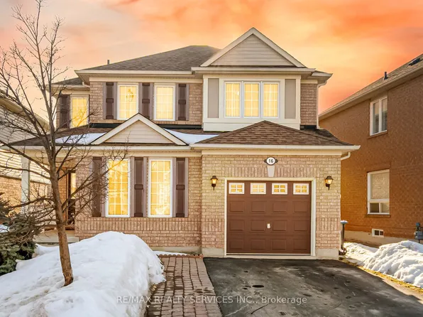 16 Mortimer Dr, Brampton, ON L7A 3N1