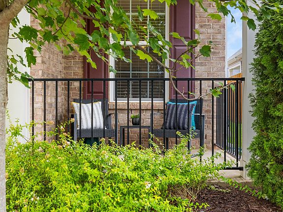 3rd image of 3760 Hoggett Ford Rd