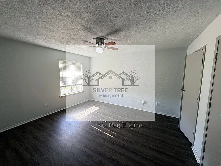 4820 Wellesley Ave #A — Photo 21