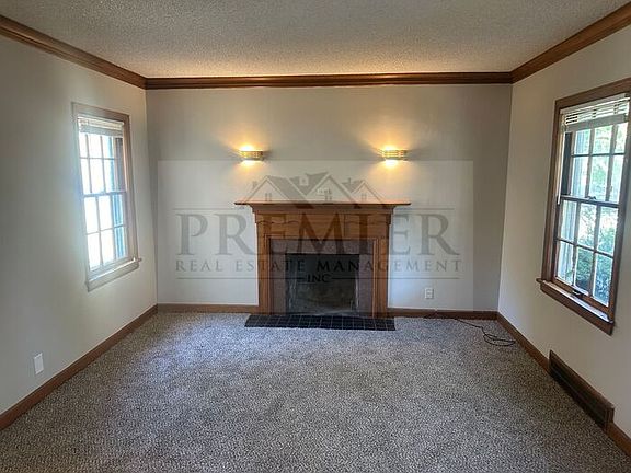 3rd image of 6328 College Ave