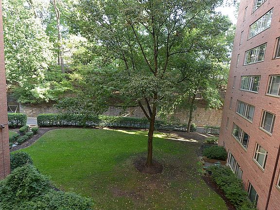5th image of 4301 Massachusetts Ave NW APT 1002