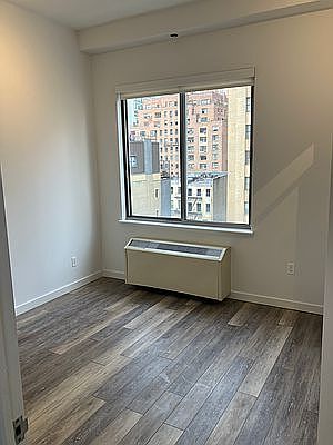 4th image of 556 3rd Ave APT 702