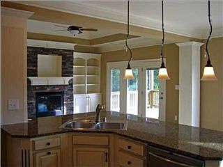 5th image of 239 Oak Creek Dr