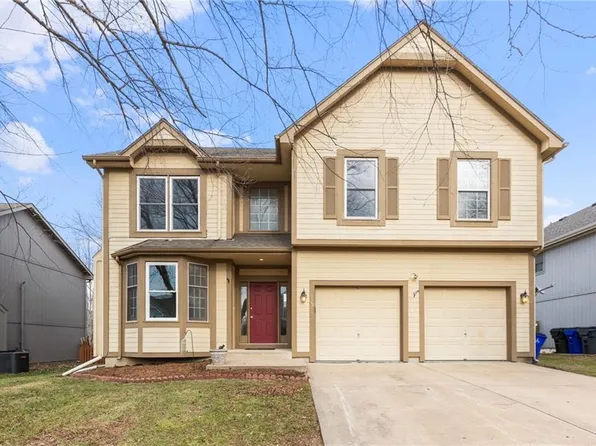 17376 W 158th Pl, Olathe, KS 66062