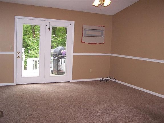 5th image of 38 Paul Ln