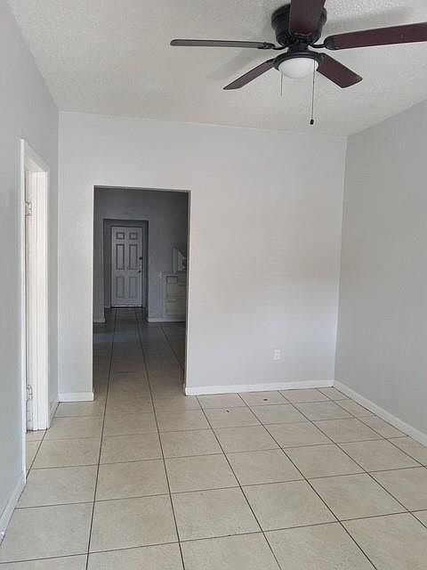 1st image of 441 NW 18th Ave #441