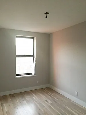 Rented by Bohemia Realty Group | media 20