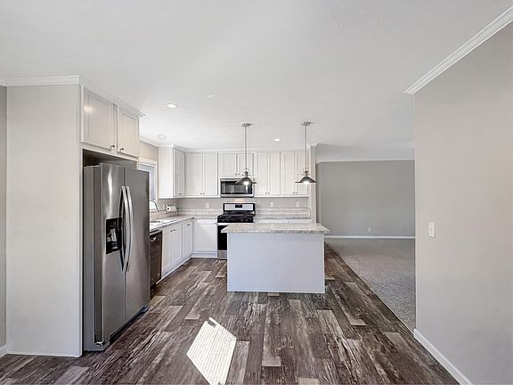 5th image of 115 San Souci Dr