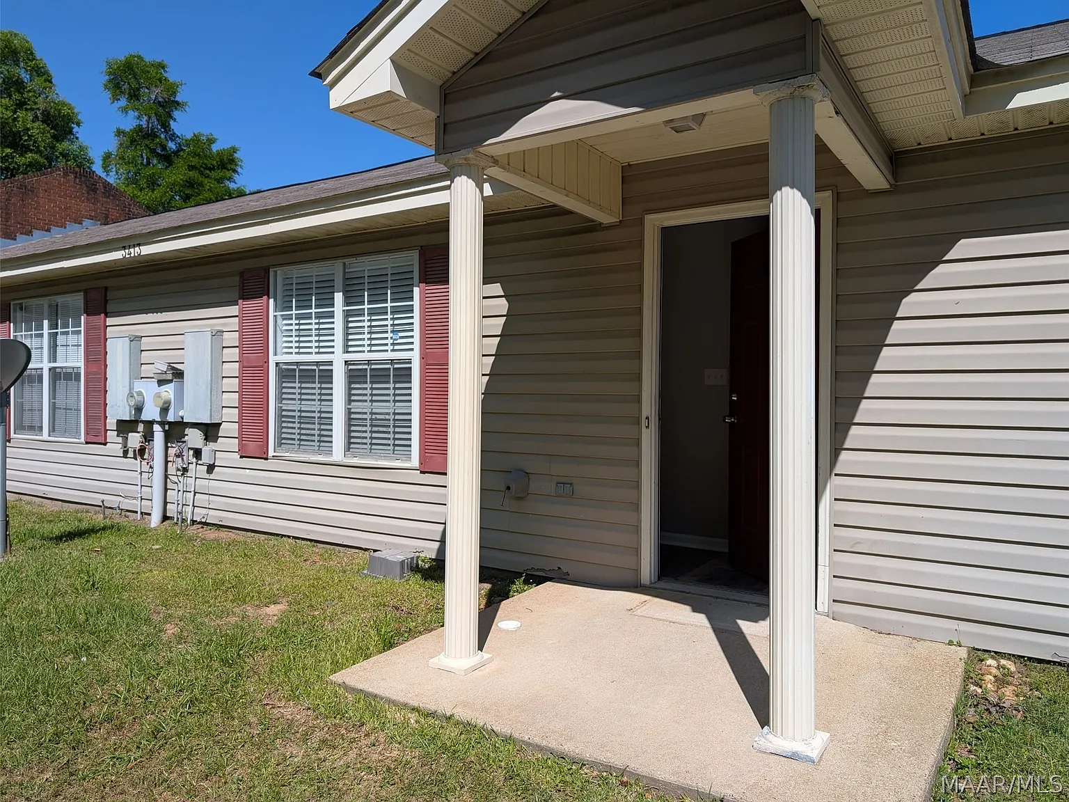 2 bed, 2.0 bath, 1020 sqft, $1,250 — Photo 1