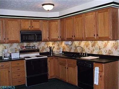 5th image of 6243 Beaver Lake Dr