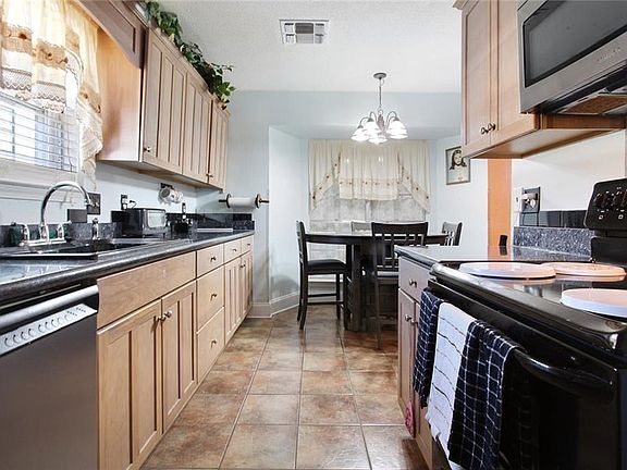 5th image of 2043 Spanish Oaks Dr