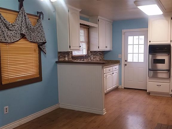3rd image of 202 S Siena St