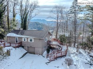 350 Klonteska Dr, Beech Mountain, NC 28604