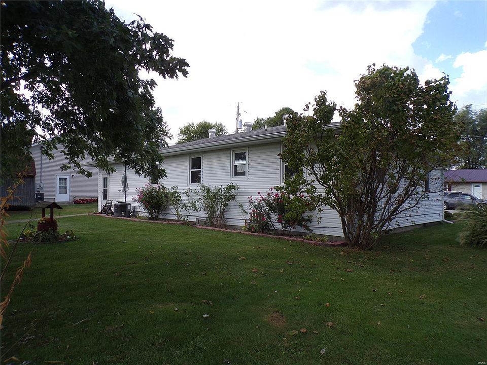 808 Mulberry St, Greenfield, IL 62044 MLS 22062821 Zillow