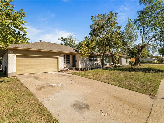 2nd image of 2243 Larry Dr