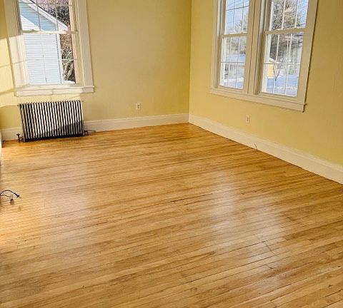 4th image of 101 Eastern Ave #2