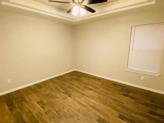 4th image of 3910 Paola St #2