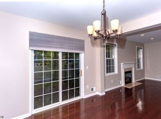 35 Carrington Pl #52, Clifton, NJ 07013