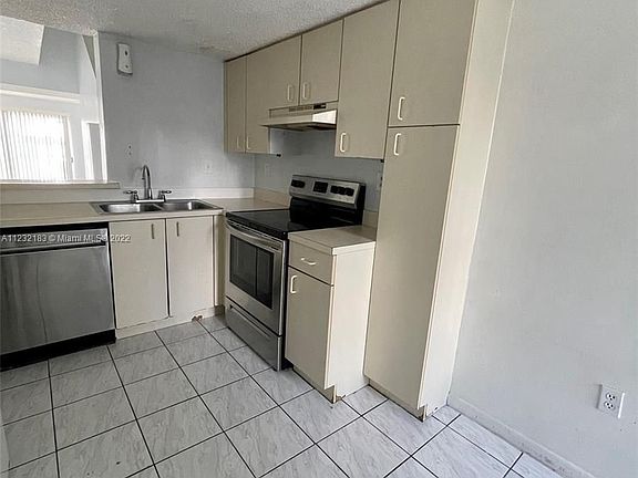 5th image of 12378 NW 11th Ln #1105