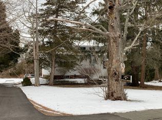 884 South St, Bridgewater, MA 02324