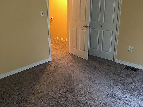 4th image of 1830 Whispering Oaks Ln