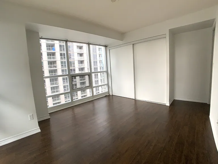 761 Bay St #2112 — Photo 9