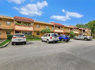 20811 San Simeon Way APT 202-2, Miami, FL 33179