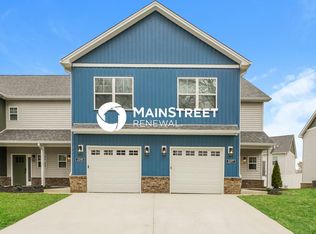 2097 Paddle Wheel Dr, Jeffersonville, IN 47130
