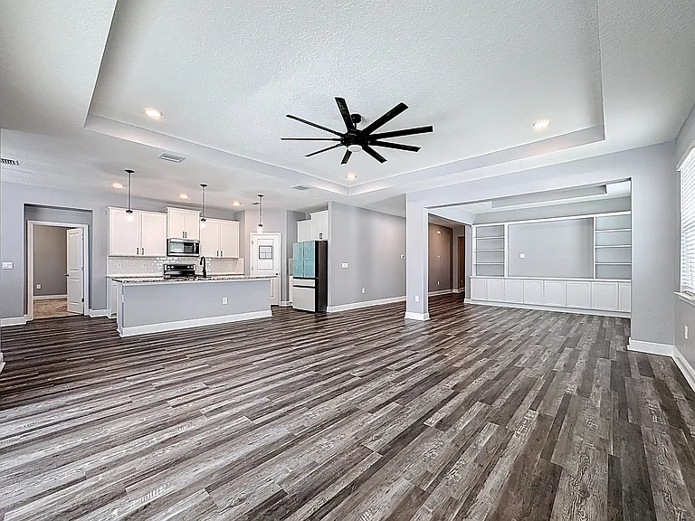 17535 Cantarina Cv — Photo 3