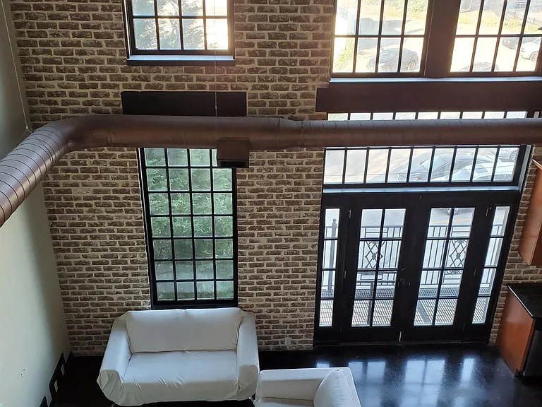 Peachtree Rd — Photo 22