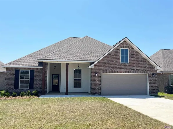 1207 Barrington Dr, Covington, LA 70435