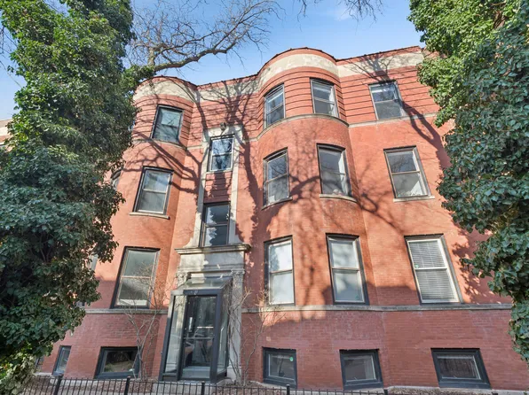 700 W Cornelia Ave APT 1E, Chicago, IL 60657