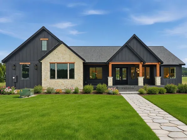 8818 E Little Deep Creek Rd, Colbert, WA 99005