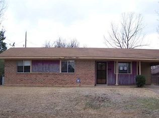 2506 Howard Dr, Pine Bluff, AR 71603