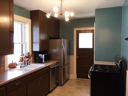 2nd image of 1407 N 4th St