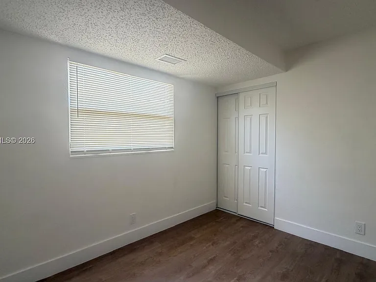 2580 NW 62nd Ave — Photo 15