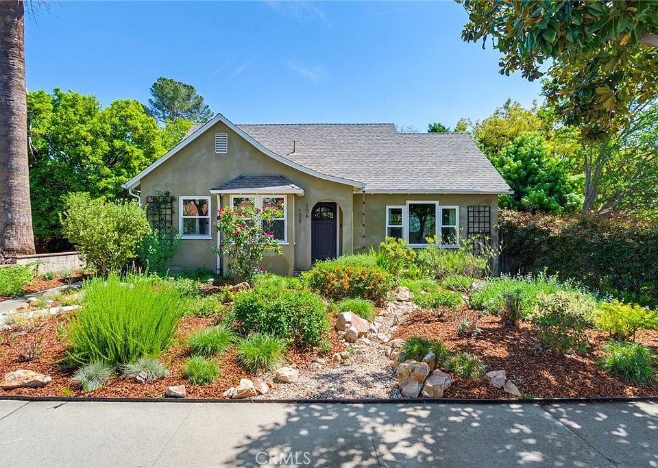 1st image of 152 S Vista Bonita Ave