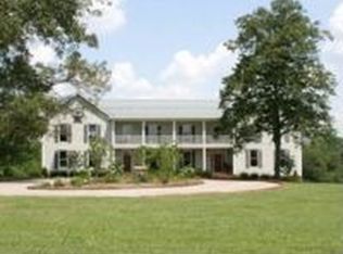 189 Fishers Bend Ln, Mc Minnville, TN 37110